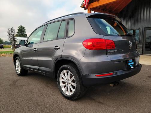 2018 Volkswagen Tiguan Limited 2.0T 4MOTION