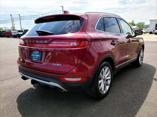 2015 Lincoln MKC Base