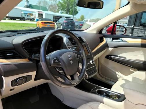 2015 Lincoln MKC Base