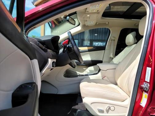 2015 Lincoln MKC Base