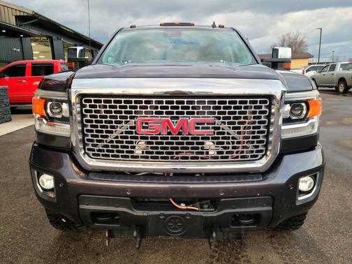 2015 GMC Sierra 2500 Denali
