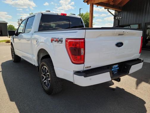 Oxford White 2022 Ford F-150 XLT