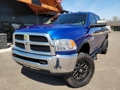 Blue Streak Pearlcoat 2018 RAM 2500 Tradesman Crew Cab 4x4 6'4' Box