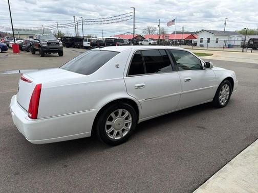 2008 Cadillac DTS Luxury II