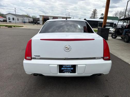 2008 Cadillac DTS Luxury II