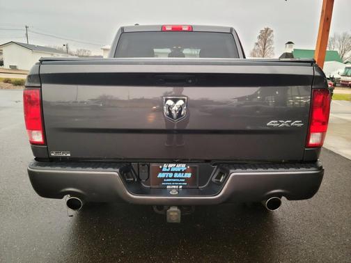 2018 RAM 1500 Tradesman/Express