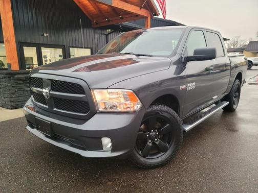 2018 RAM 1500 Tradesman/Express