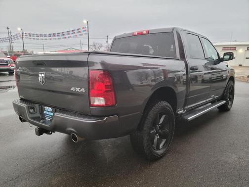2018 RAM 1500 Tradesman/Express