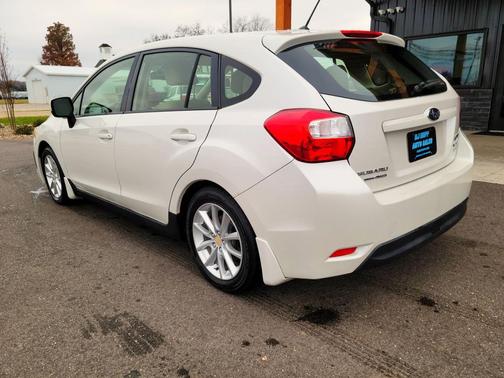 2013 Subaru Impreza 2.0i Premium