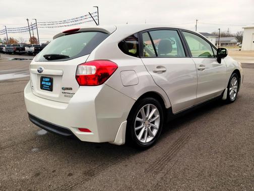 2013 Subaru Impreza 2.0i Premium