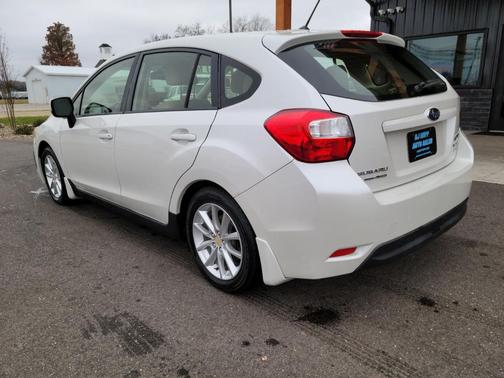 2013 Subaru Impreza 2.0i Premium