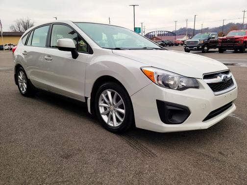 2013 Subaru Impreza 2.0i Premium
