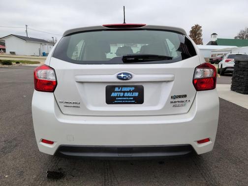 2013 Subaru Impreza 2.0i Premium