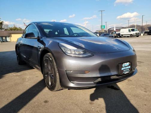 2019 Tesla Model 3 Long Range