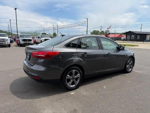 Magnetic Metallic 2017 Ford Focus SE