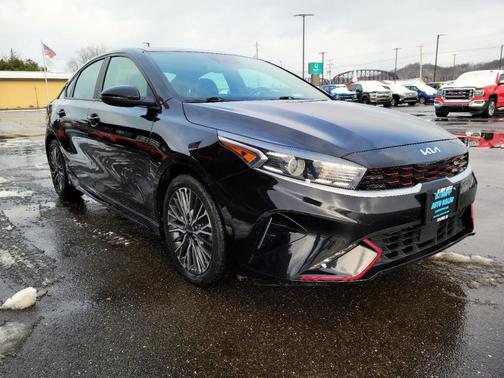 2022 Kia Forte GT-Line