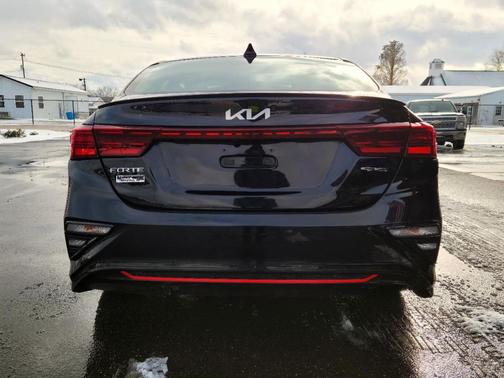 2022 Kia Forte GT-Line