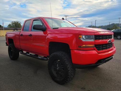 2018 Chevrolet Silverado 1500 Custom