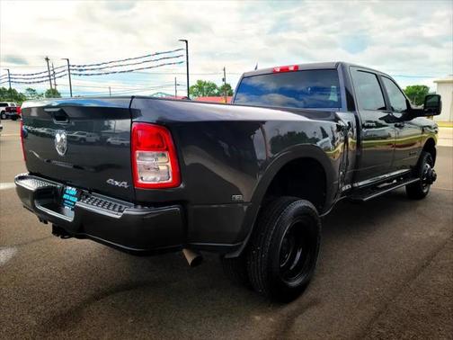 2024 RAM 3500 Big Horn Crew Cab 4x4 8' Box