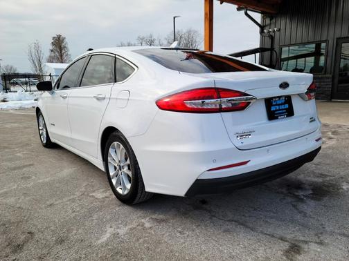 2019 Ford Fusion Hybrid SEL