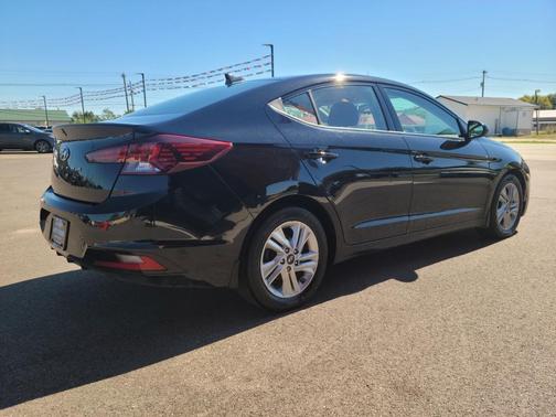 2020 Hyundai ELANTRA Limited