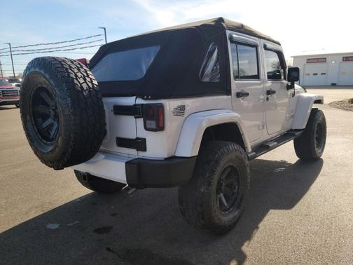 2014 Jeep Wrangler Unlimited Sahara