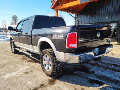2017 RAM 2500 Laramie Mega Cab 4x4 6'4' Box