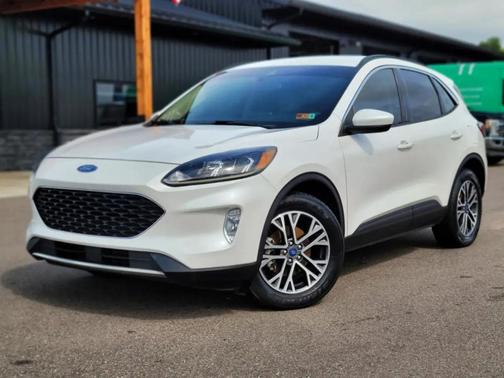Star White Metallic Tri-Coat 2020 Ford Escape SEL