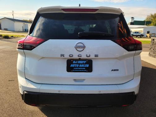2024 Nissan Rogue S