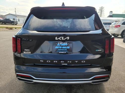 2022 Kia Sorento Plug-In Hybrid SX