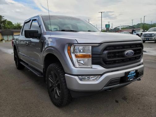 Iconic Silver Metallic 2021 Ford F-150 XLT