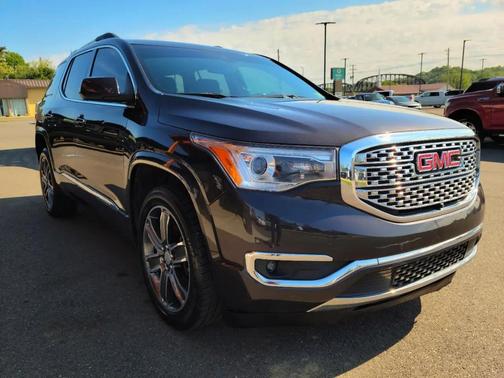 Quicksilver Metallic 2019 GMC Acadia Denali