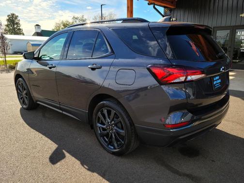 2022 Chevrolet Equinox FWD RS
