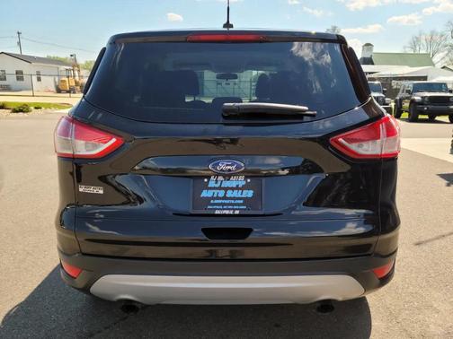 Tuxedo Black 2015 Ford Escape SE