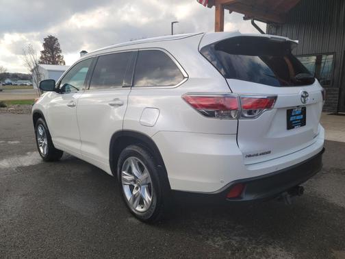 2016 Toyota Highlander Limited