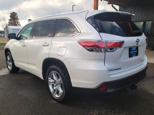 2016 Toyota Highlander Limited