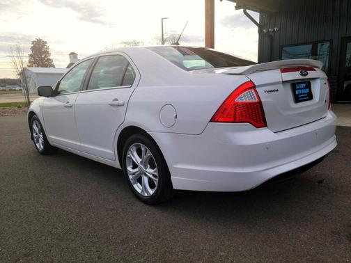 2012 Ford Fusion SE