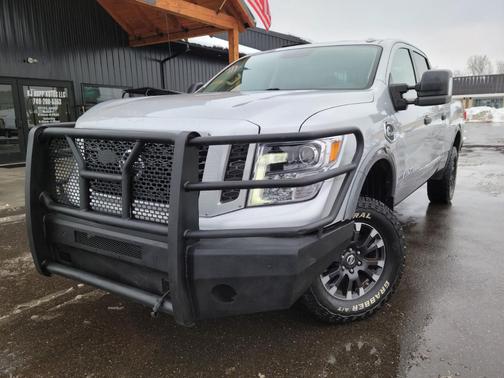 2017 Nissan Titan XD PRO-4X