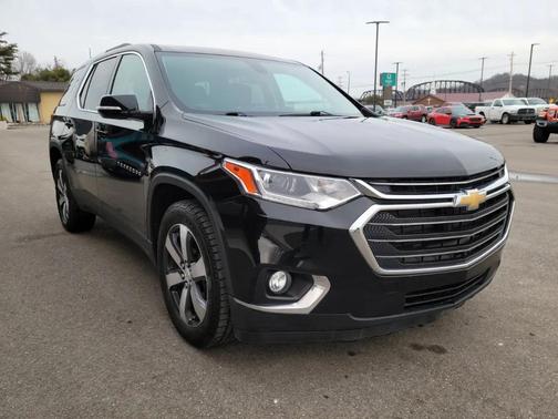 2018 Chevrolet Traverse LT Leather