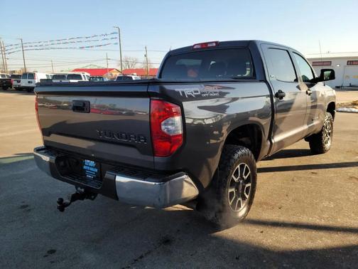 2016 Toyota Tundra SR5