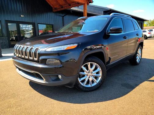 Brilliant Black Crystal Pearlcoat 2016 Jeep Cherokee Limited