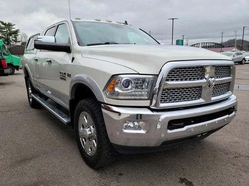 Pearl White 2016 RAM 2500 Laramie