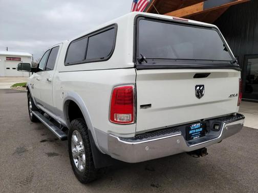 Pearl White 2016 RAM 2500 Laramie