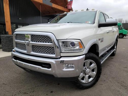 Pearl White 2016 RAM 2500 Laramie