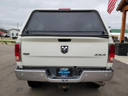 Pearl White 2016 RAM 2500 Laramie