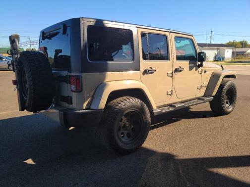 2018 Jeep Wrangler JK Unlimited Sahara