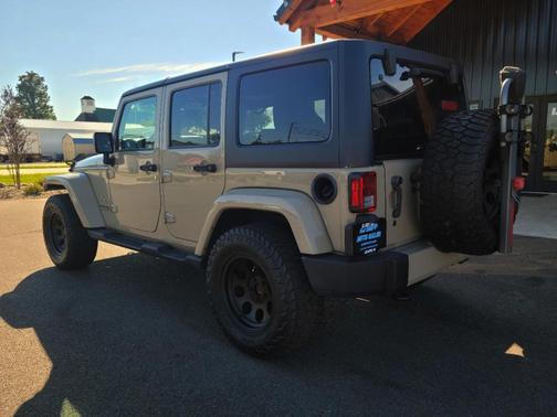 2018 Jeep Wrangler JK Unlimited Sahara