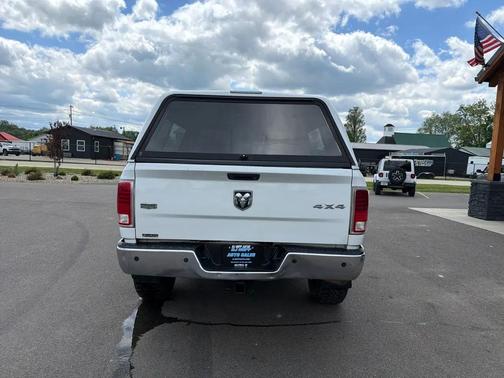Bright White Clearcoat 2015 RAM 2500 Laramie