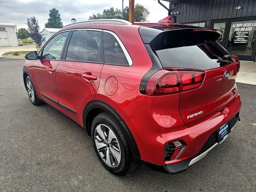2021 Kia Niro LX