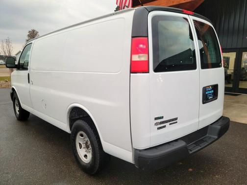 2011 Chevrolet Express 2500 Work Van